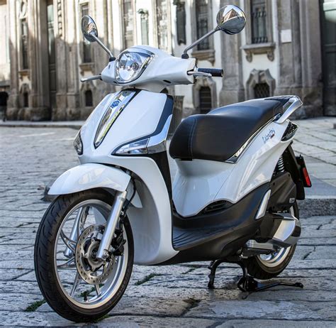 piaggio liberty 150 review.